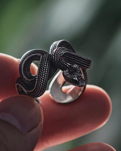 Black Snake Shaped Adjustable Alloy Mens Ring
