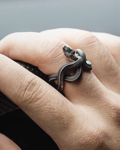 Vista alternativa dell'Black Snake Shaped Adjustable Alloy Mens Ring
