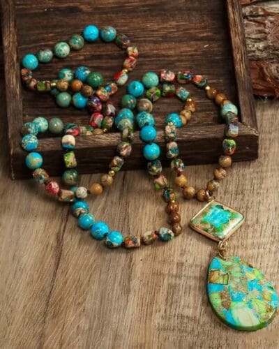 Bohemian Imperial Stone Crystal Necklace with Waterdrop Pendant