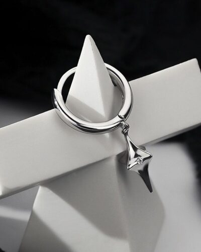 Alternativní pohled na Copper Men Hoops Earrings with Star Design