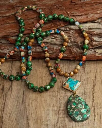 Bohemian Imperial Stone Crystal Necklace with Waterdrop Pendant