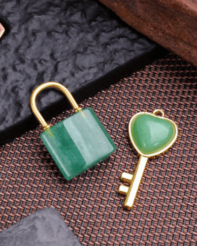 Crystal Customized Couple Pendants Wholesale Lock & Key Set