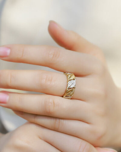 Italian Handcrafted Carved Maple Leaf Ring 10K Gold Plated'nin alternatif görünümü