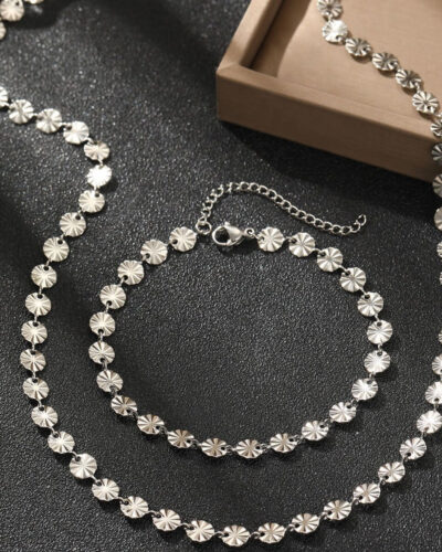 Vue alternative de Luxury Flower Stainless steel Chain Set Wholesale