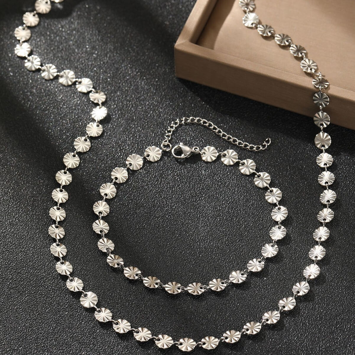 Alternative view of Luxury Flower Stainless steel Chain Set Wholesale
