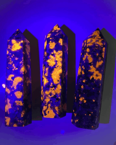 Natural Crystal Flame Yooperlite Stone Tower Bulk