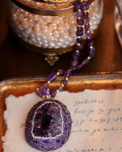 Vista alternativa dell'Natural Raw Amethyst Necklace for Women