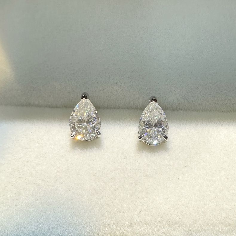 Pear Cut Moissanite Earring with 925 Sterling Silver - Görüntü 2