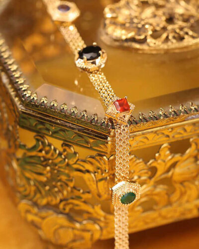 Rainbow Gemstones Vintage Gold Plated Necklaceの別ビュー