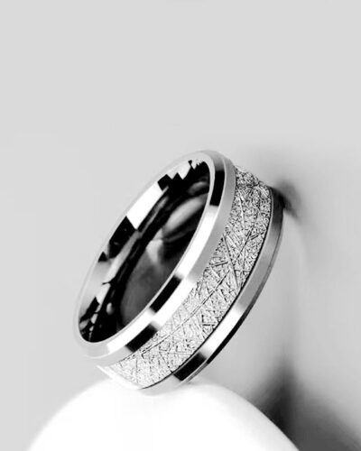 Stainless Steel Band with Rime Ice Pattern Design