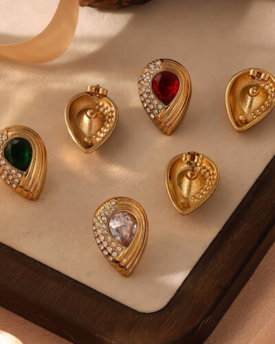 Alternativní pohled na Vintage Teardrop Earrings Stainless Steel with CZ