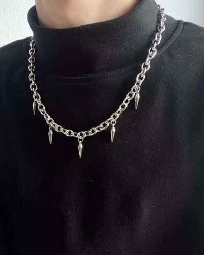 Vue alternative de Wholesale Metal Chain Necklace with Rivet Design