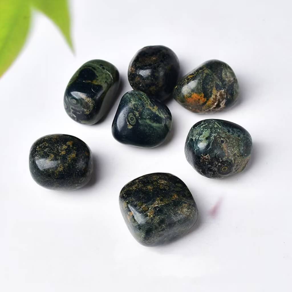 Natural Green Malachite Polished Stones Wholesale