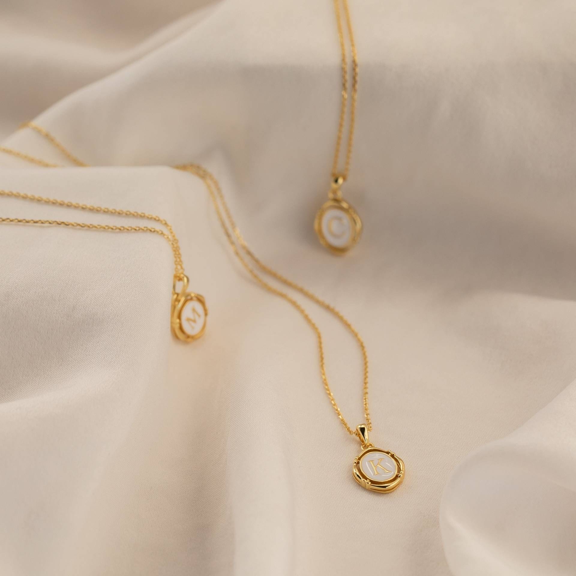 Stainless Steel Letter Necklace Gold Plated Wholesale - Imagen 4