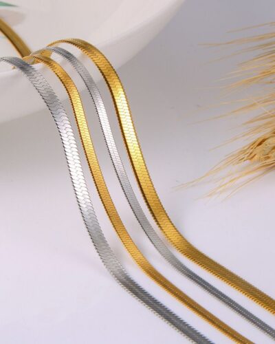 Wholesale Snake Stainless Chain Necklace