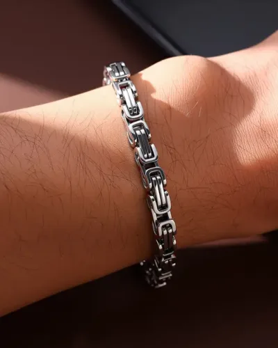 Alternative view of 304 Stainless Steel Byzantine Chain Necklace and Bracelet Set