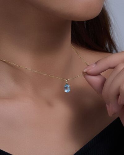 4-Prong Oval Aquamarine March Birthstone Gold Necklace