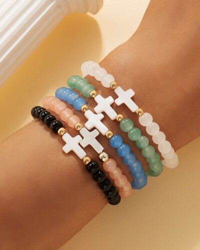 Alternativní pohled na 5-Piece Glass Beaded Cross Bracelet Set