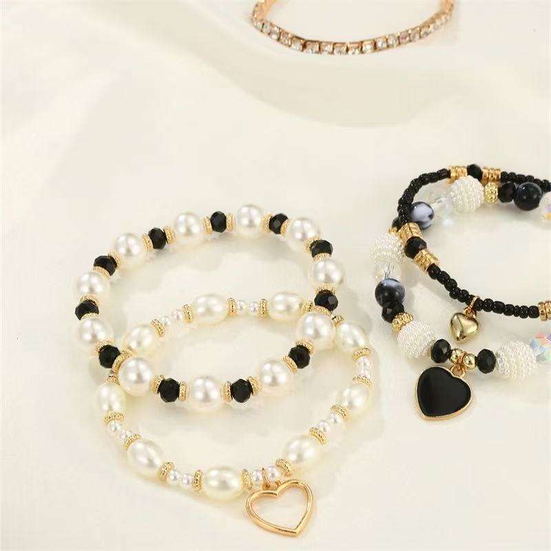 5 pieces Handmade Heart Pendant Pearl Bracelet Set - Imagem 7
