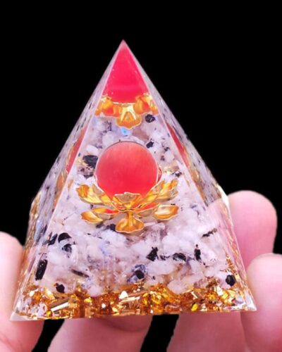 Vista alternativa dell'5CM Natural Orgone Feng Shui Crystal Pyramids