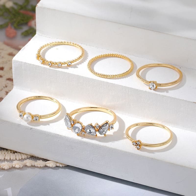 6 Pcs Adjustable Pearl and Diamond Open Ring Set