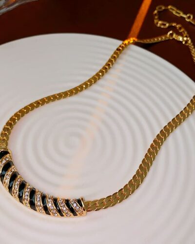 Adjustable Vintage Gold Choker Necklace Unisex