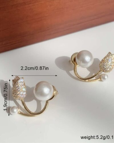 Alloy Vintage Rhinestone Earrings with Flower Design