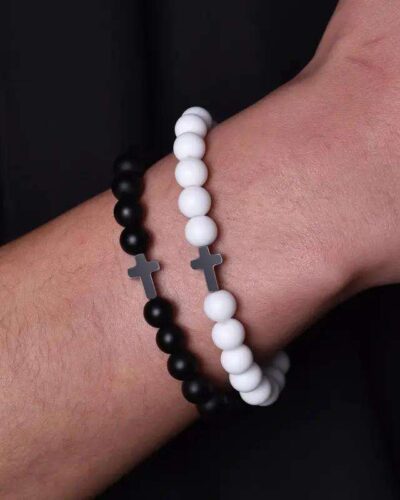 Alternativní pohled na Black and White Beads Cross Bracelet Wholesale