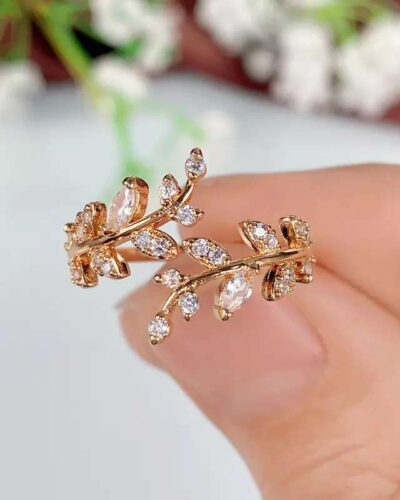 Alternativní pohled na Copper Ring for Women with Small Leaf Design