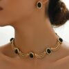 Court Style Vintage Necklace Earring Set