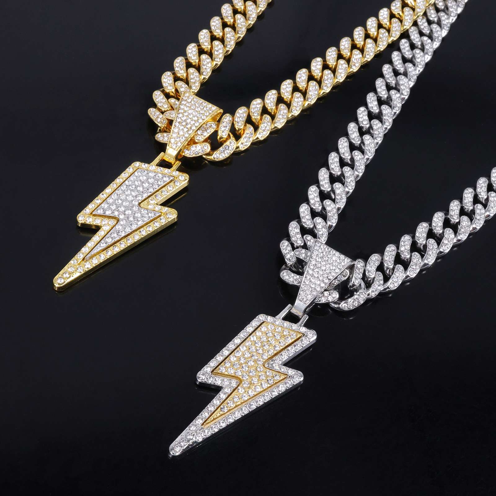Cuban Link Chain Men with lightning Pendant
