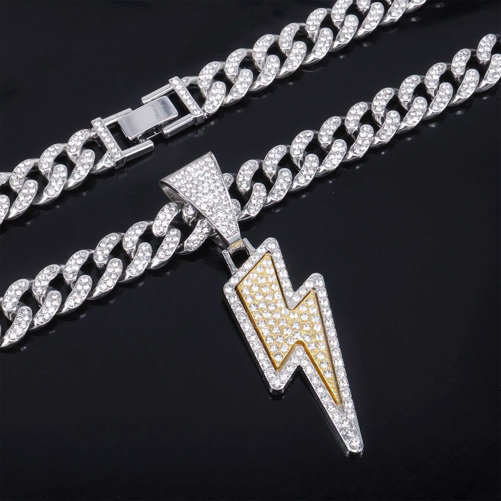 Cuban Link Chain Men with lightning Pendant - Image 4