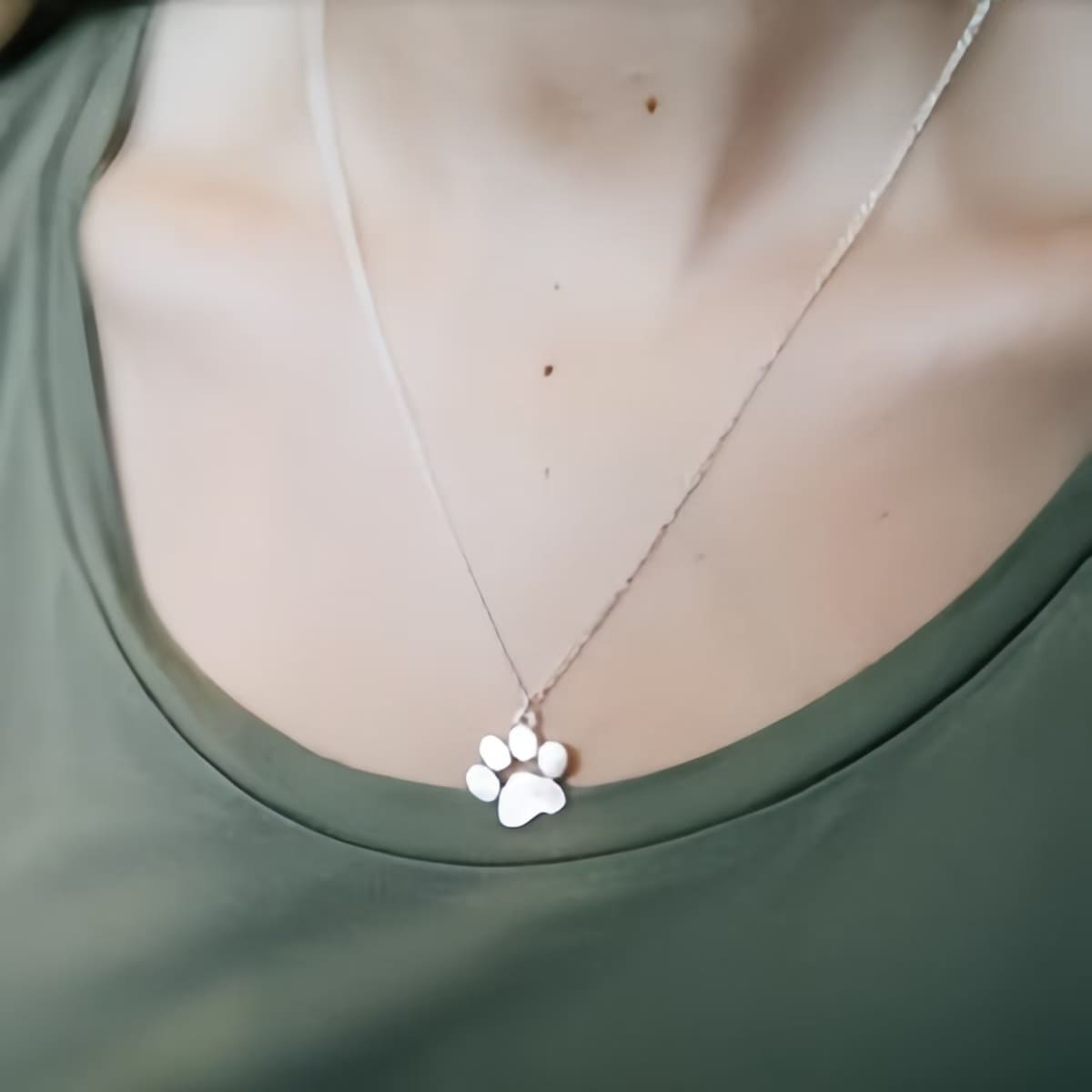 Custom Name Gold Plated Dog Paw Pendant Necklace - Image 3