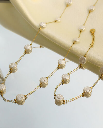 Delicate Elegant Flat Pearl Necklace and Bracelet Set