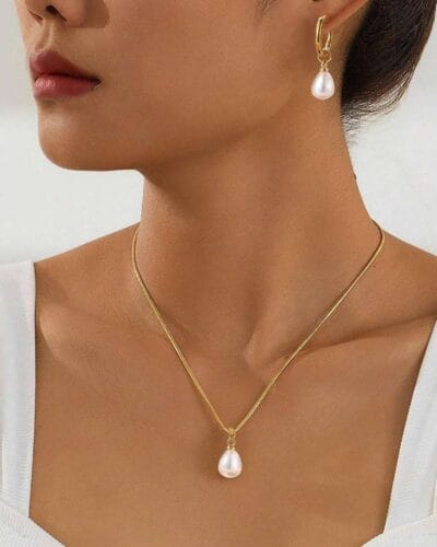 Elegant Pearl Stainless Steel Earrings and Necklace Set 5