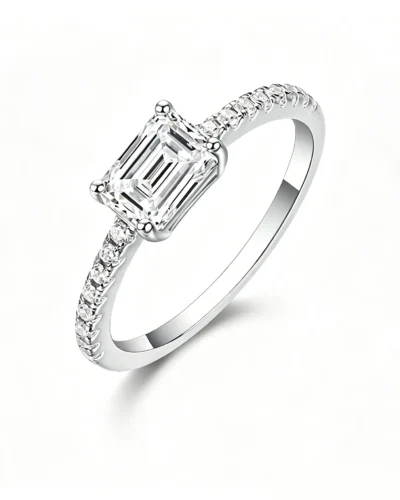 Elegant S925 Sterling Silver 1ct Emerald Moissanite Ring