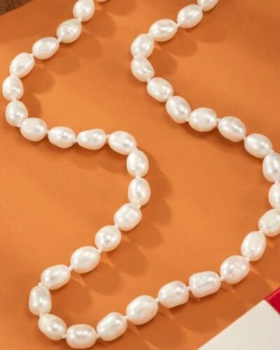 Elegant Vintage Baroque Pearl Lariat Necklace