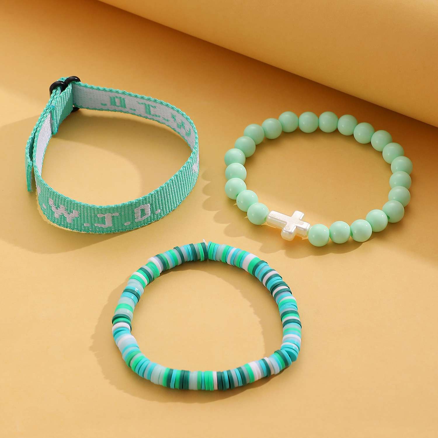 Fashion Fabric Cross and Bead Bracelet - Imagem 9