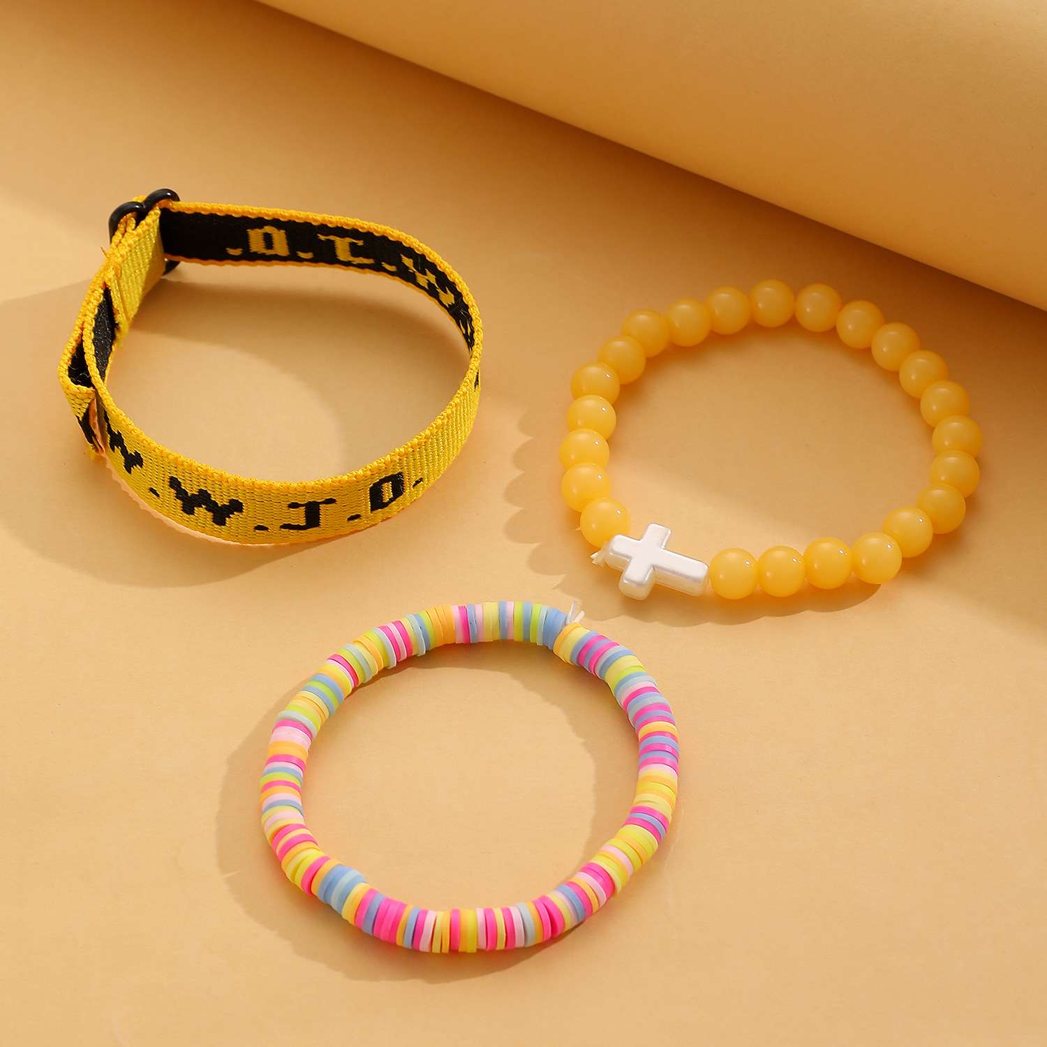 Fashion Fabric Cross and Bead Bracelet - Imagem 7