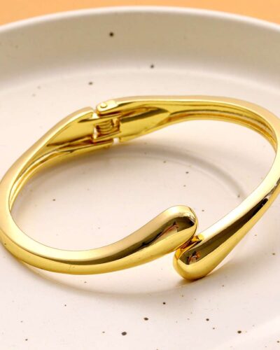 Fashion Liquid Spring Coil Bracelet Wholesale