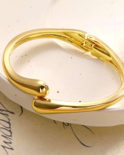 Fashion Liquid Spring Coil Bracelet Wholesale