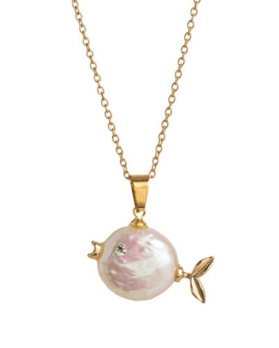 Delicate Fish Crab Shape Freshwater Pearl Necklace