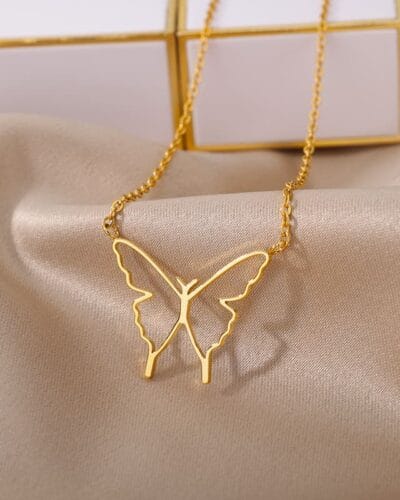 Hollow Dainty Butterfly Necklace for Women Daily Wear