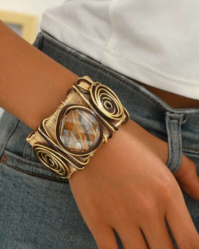 Alternativní pohled na Ladies Fashion Bracelet with Natural Stone Pendant