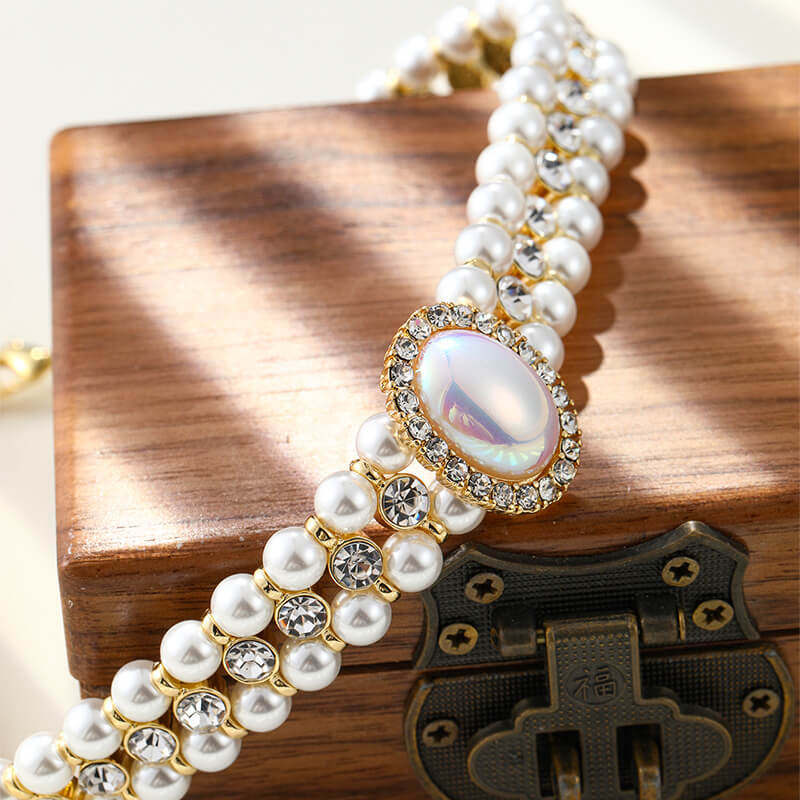 Layered Twisted Gold Pearl Choker 8