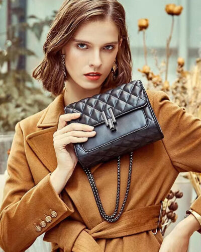 Vaihtoehtoinen näkymä Quilted Leather Chain Strap Shoulder Bag Elegant Ladies Side Bag:stä