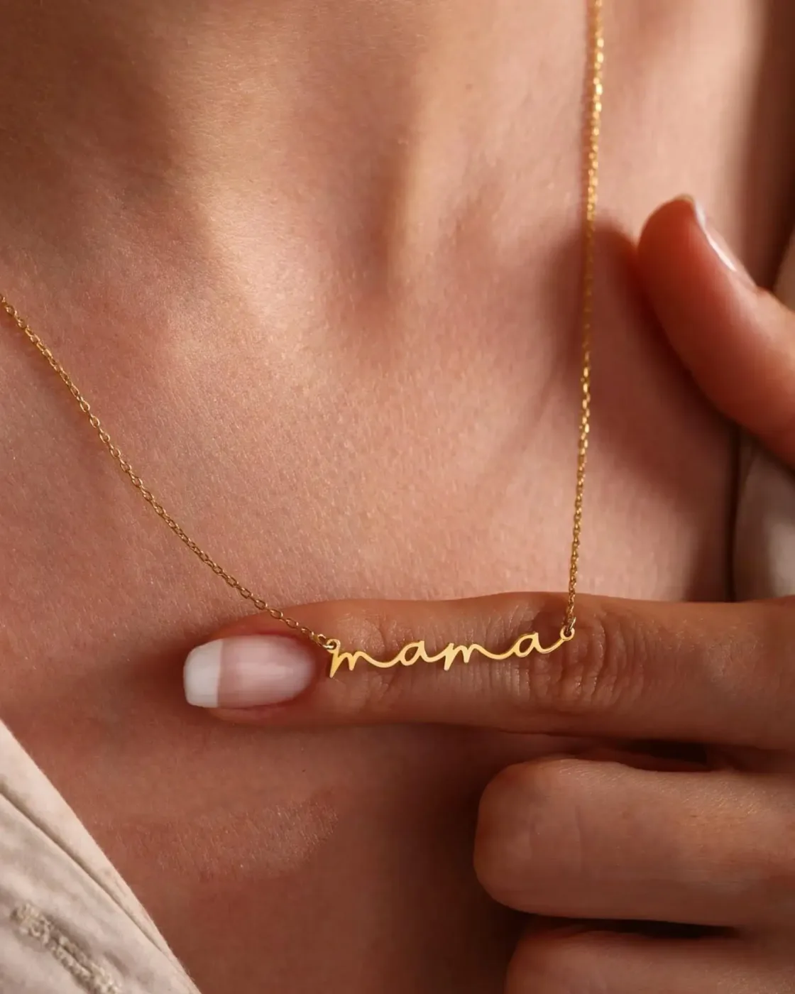 Lovely S925 Sterling Silver Mama Necklace for Birthday