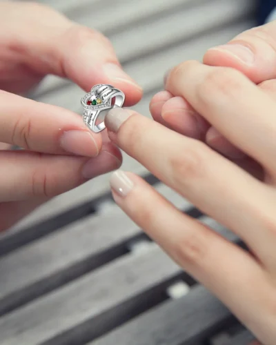 Meaningful S925 Silver Personalized Multiple Family Birthstone Rings Gift for Mom
