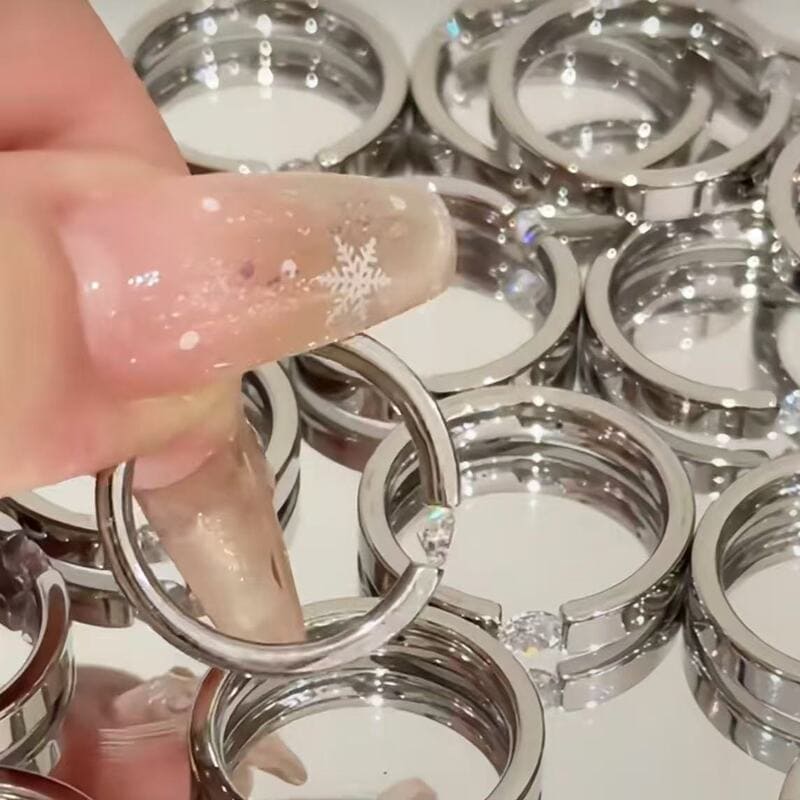 Minimalist Wedding Plain Gold Band Ring Unisex