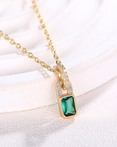 S925 Silver Green Emerald Cut Solitaire Necklace Lock Pendant